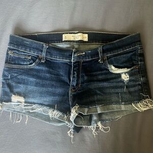 Abercrombie & Fitch size 8/29 low rise distressed jean shorts